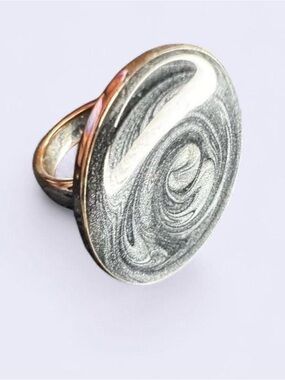 Silver Swirl Round Statement Ring 925 stamp size 8